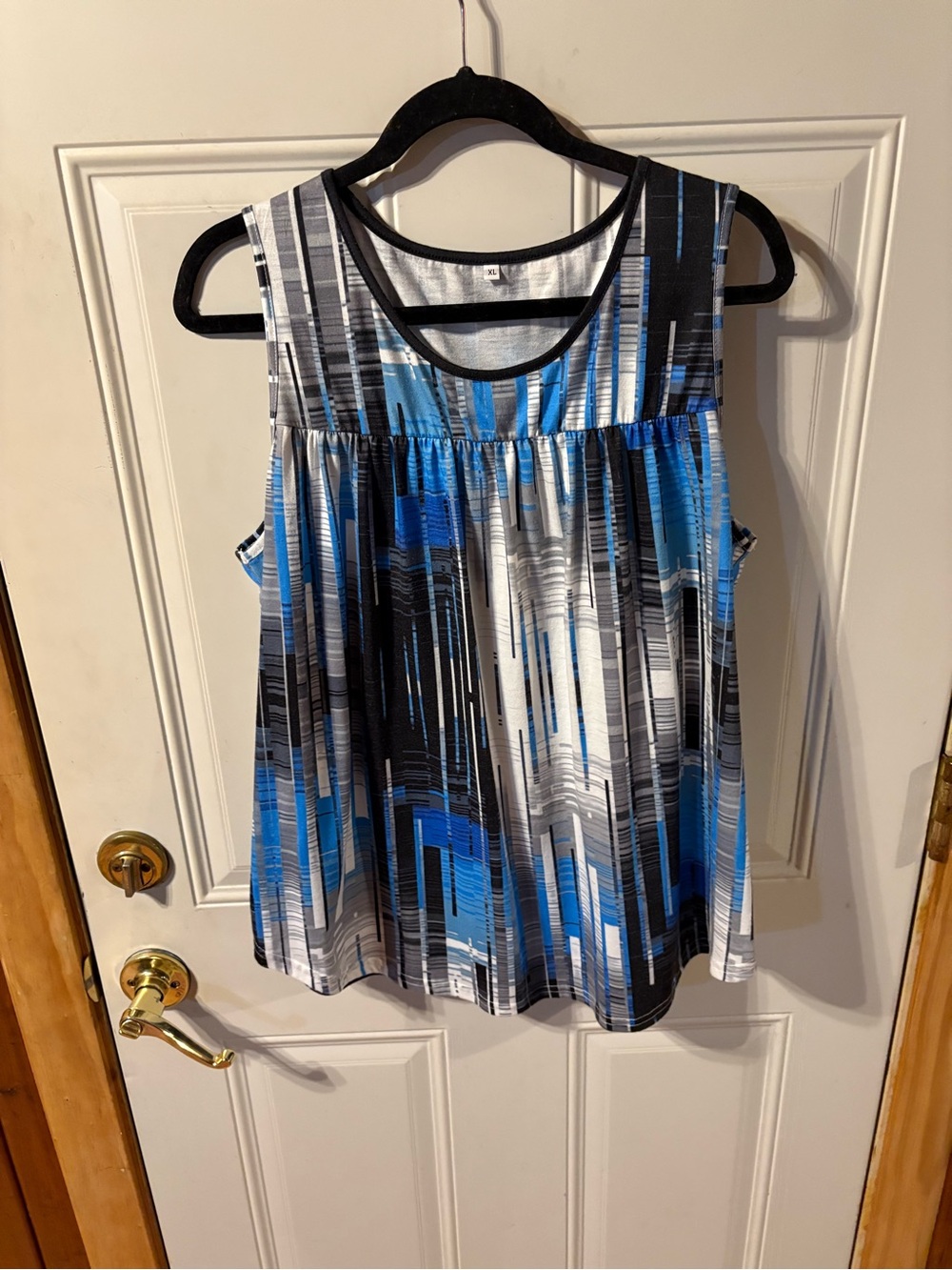 X Large Blue Black & White Tank Top
